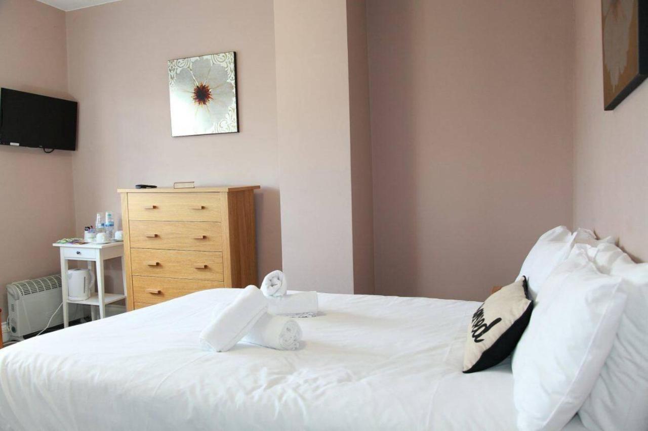 Hampton Court Hotel Molesey Dış mekan fotoğraf