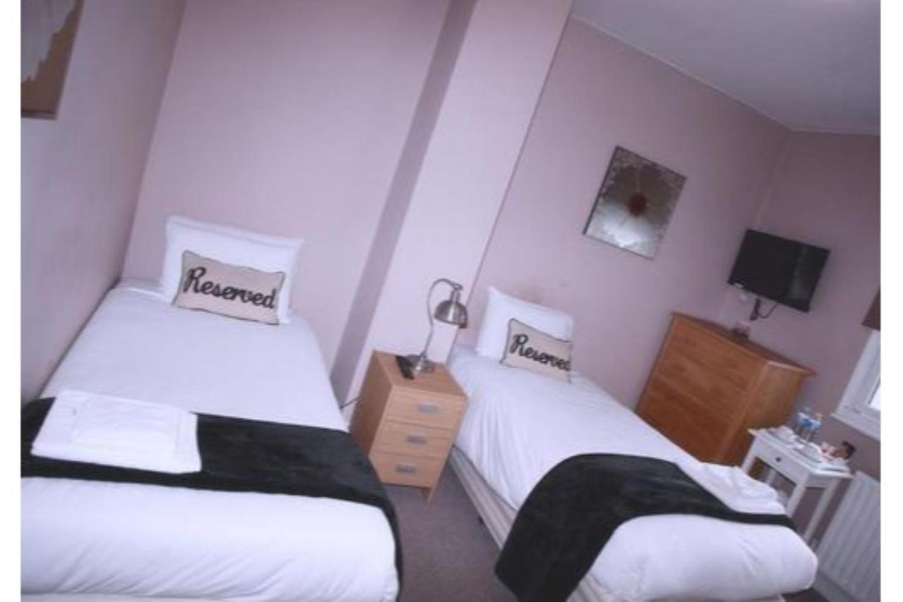 Hampton Court Hotel Molesey Dış mekan fotoğraf